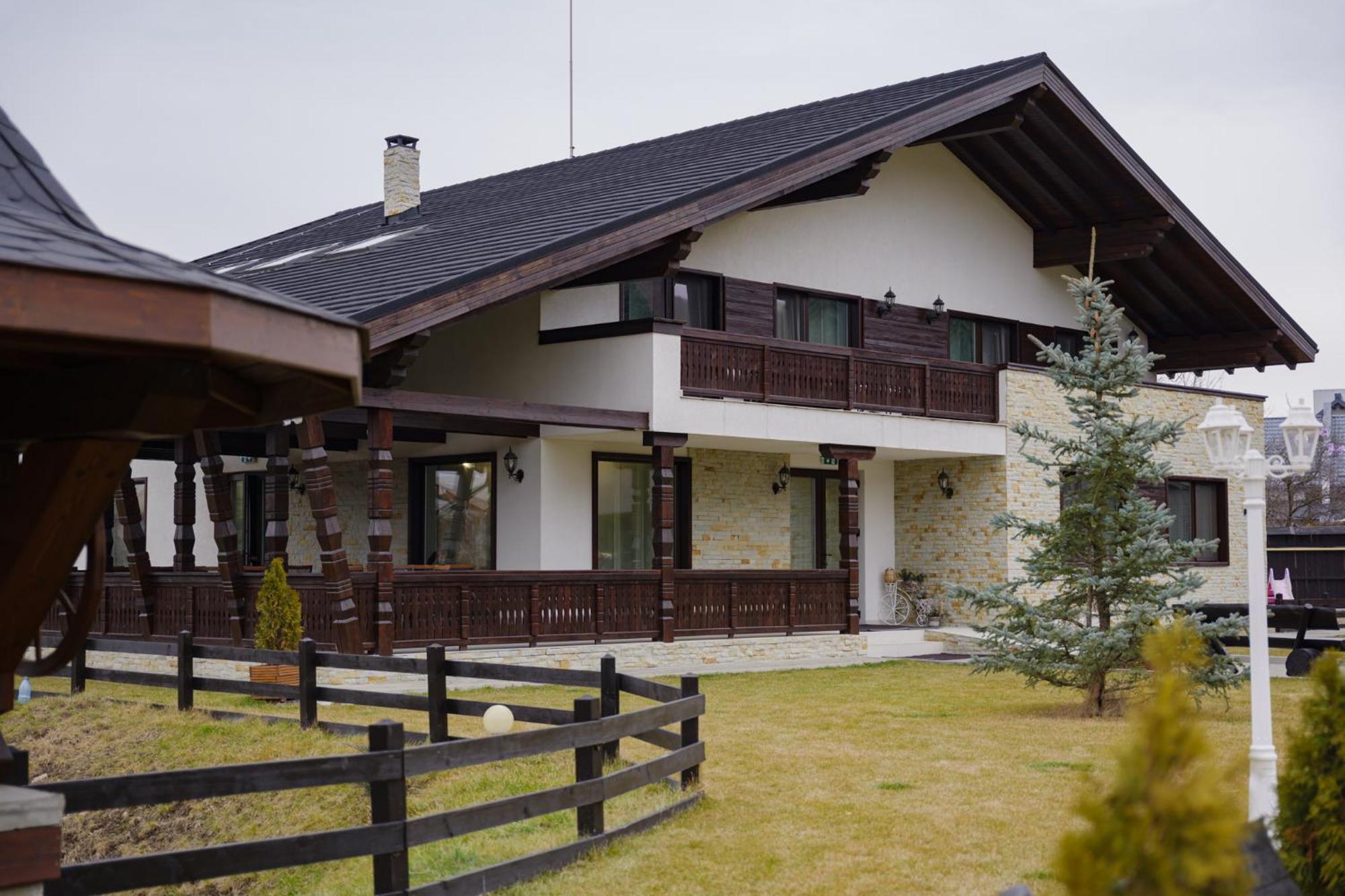 Niro Residence Gura Humorului Exterior foto