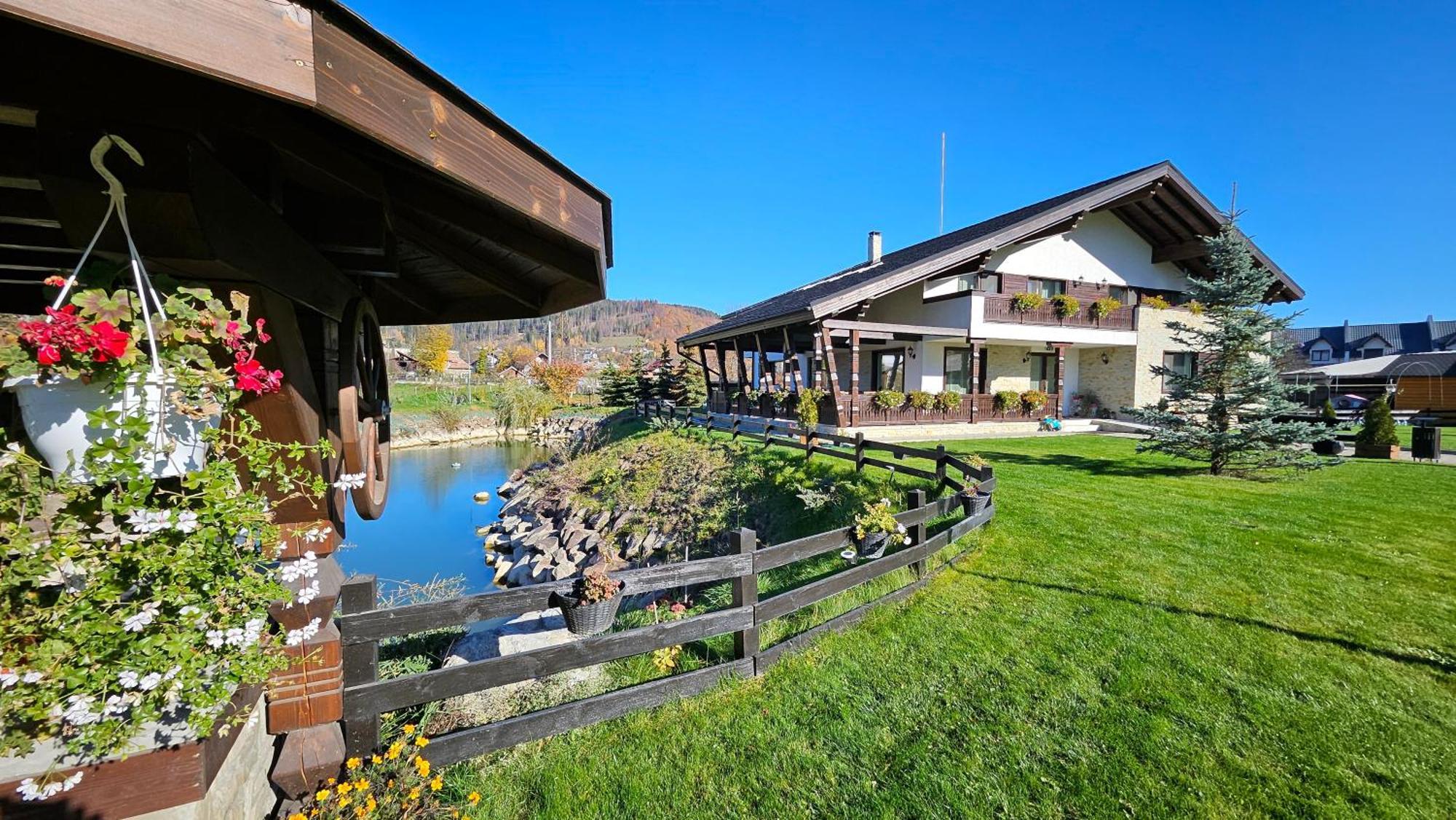 Niro Residence Gura Humorului Exterior foto