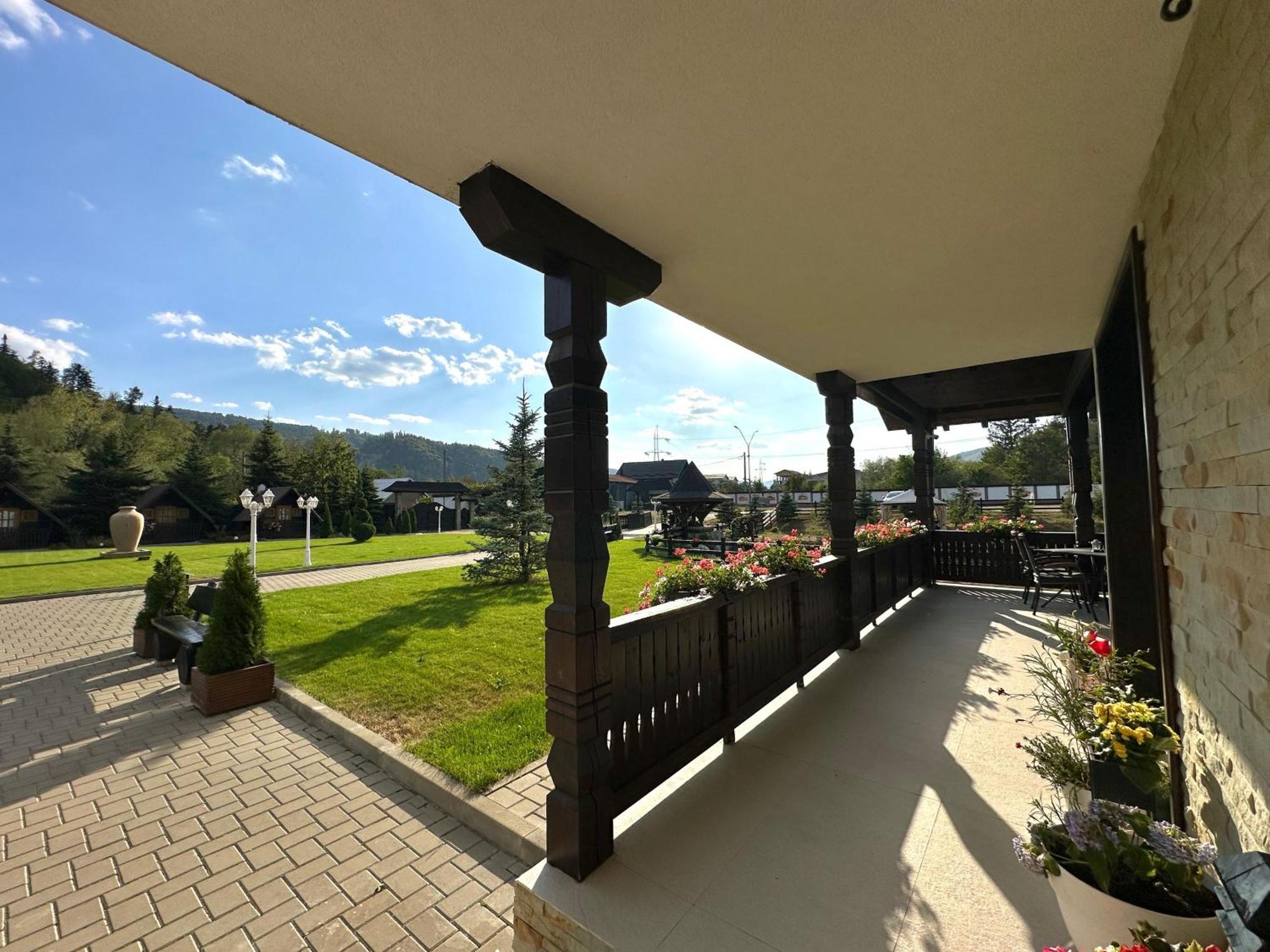 Niro Residence Gura Humorului Exterior foto